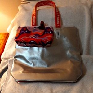 Clinique tote bag and matching Cosmetics bag